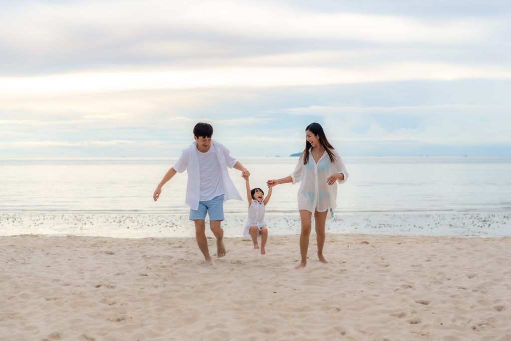 5 Reasons August is Perfect for a Family Samui Escape
